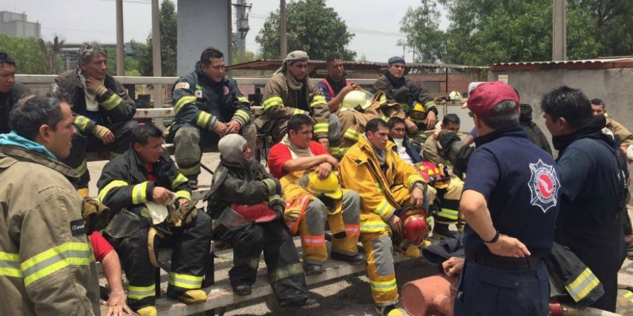 Participan Bomberos de Cuernavaca en curso de Estrategia en Incendios Estructurales