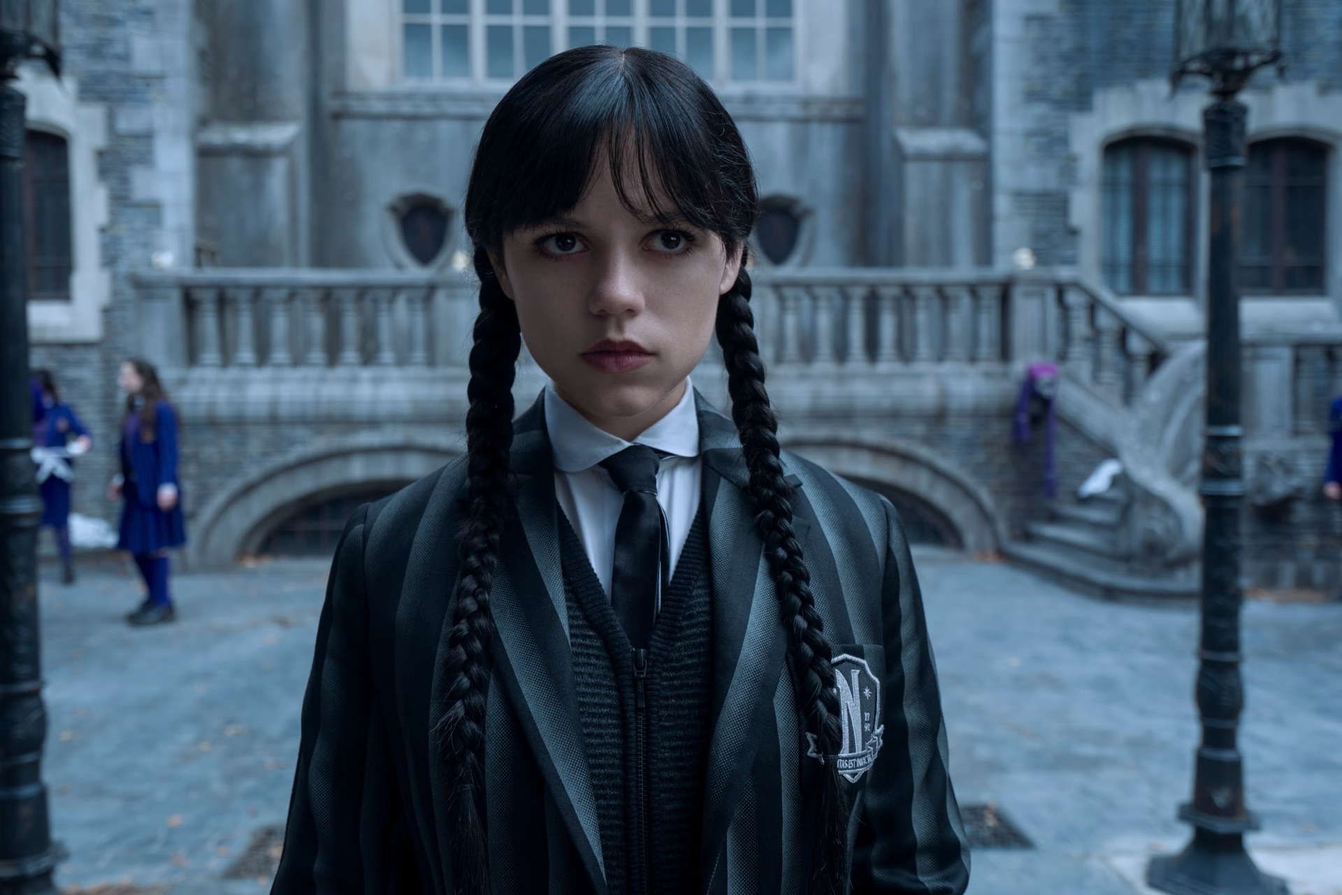 Merlina anuncia elenco de temporada 3 con Wynona Ryder