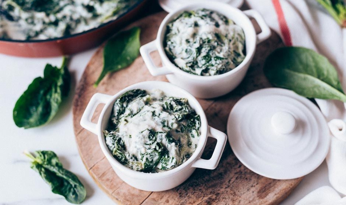 Recetas sin carne: ¿Cómo preparar unas espinacas con crema?