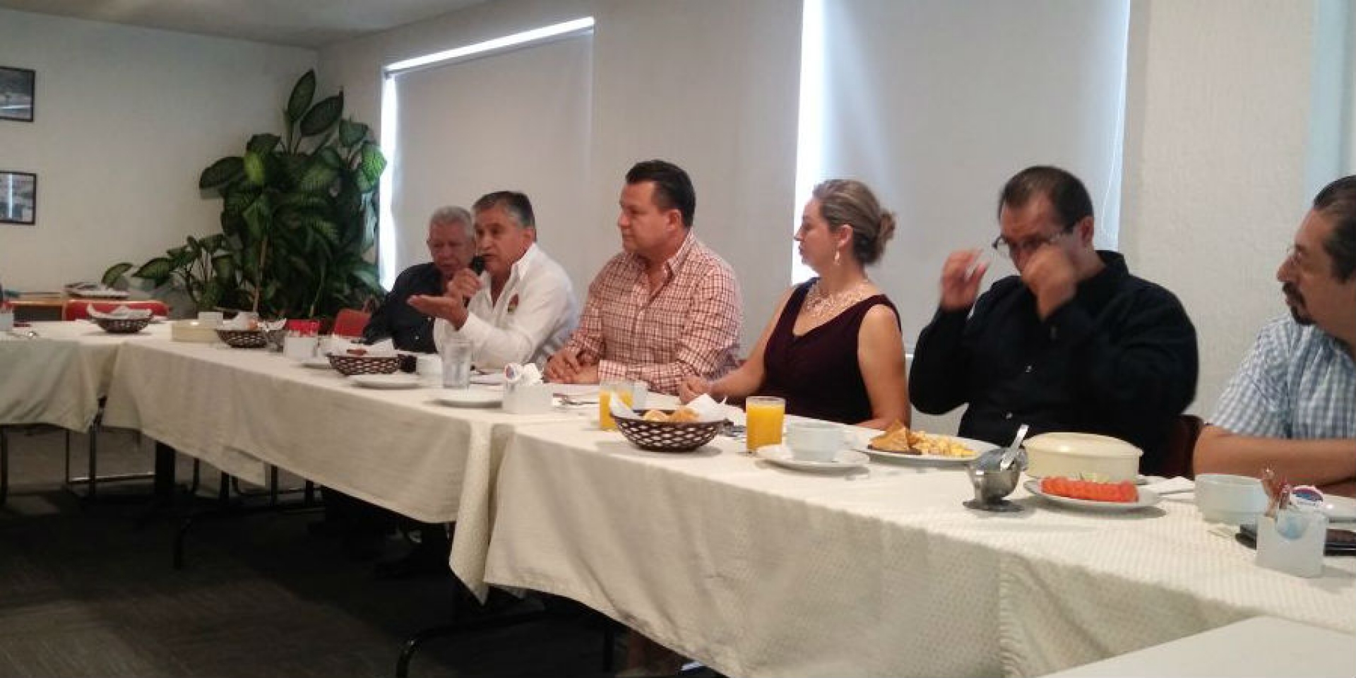 Firman Canirac y CETIS convenio de colaboración