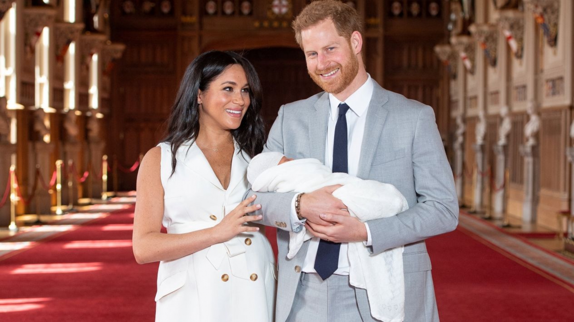 Meghan Markle y el príncipe Harry presentan a su primer hijo