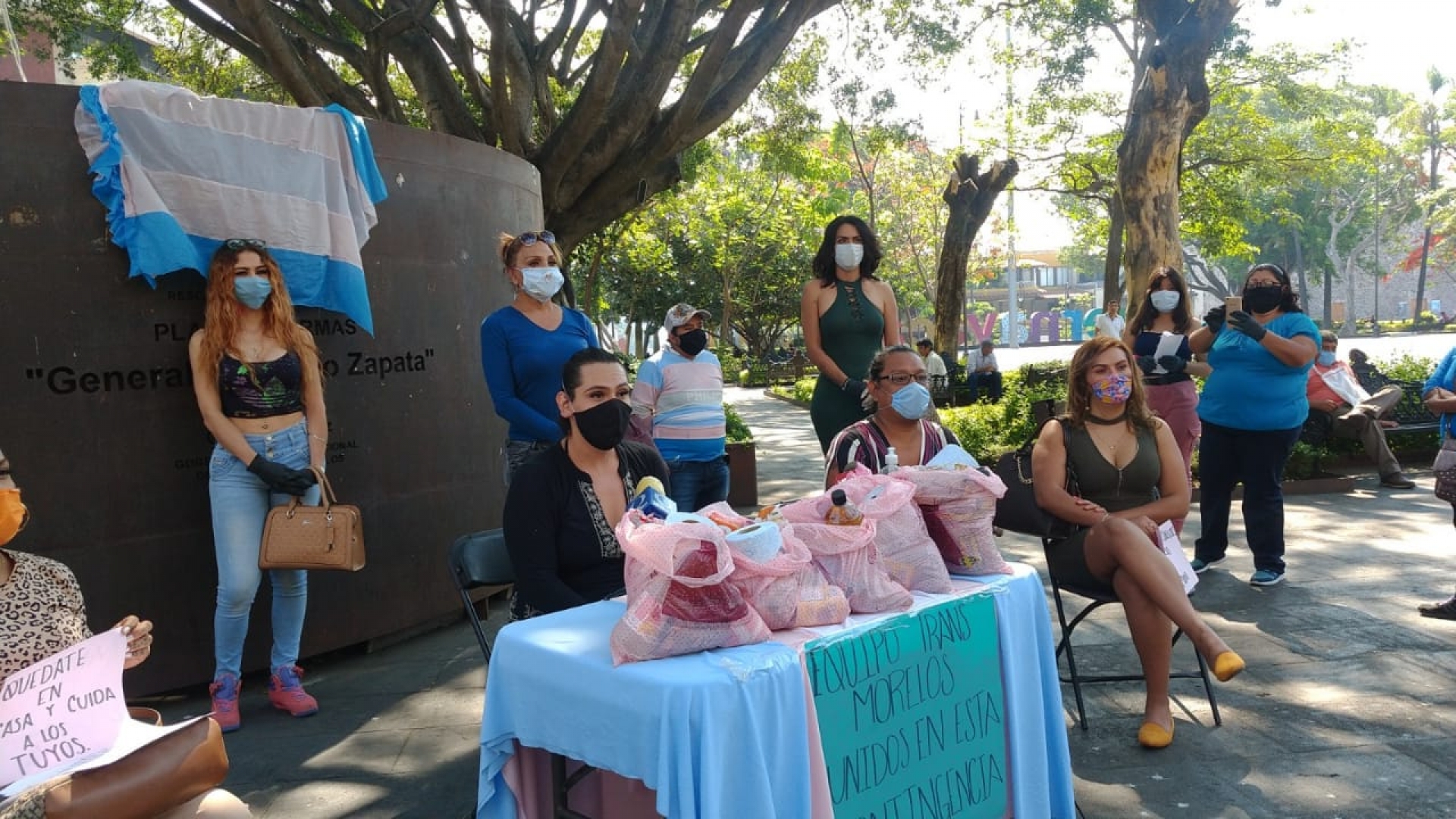 Integrantes de la comunidad transexual entregarán despensas a familias vulnerables