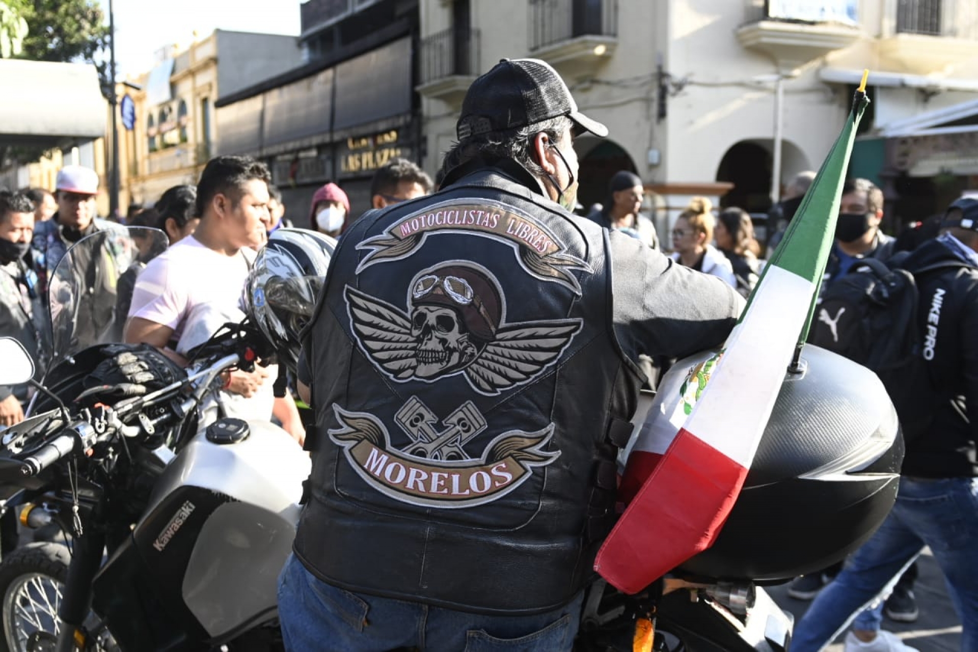 Organizan motociclistas rodada por sitios turísticos, en el mes patrio