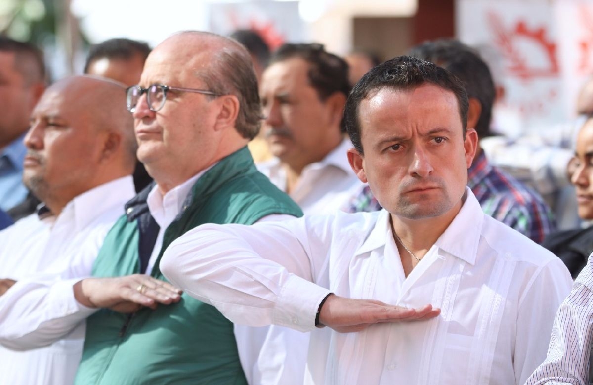 Destaca Mikel Arriola avances en el campo
