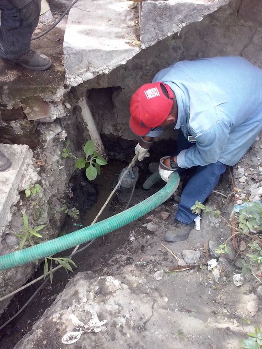 Garantizan trabajos de desazolve en la red general de drenaje de Amacuzac