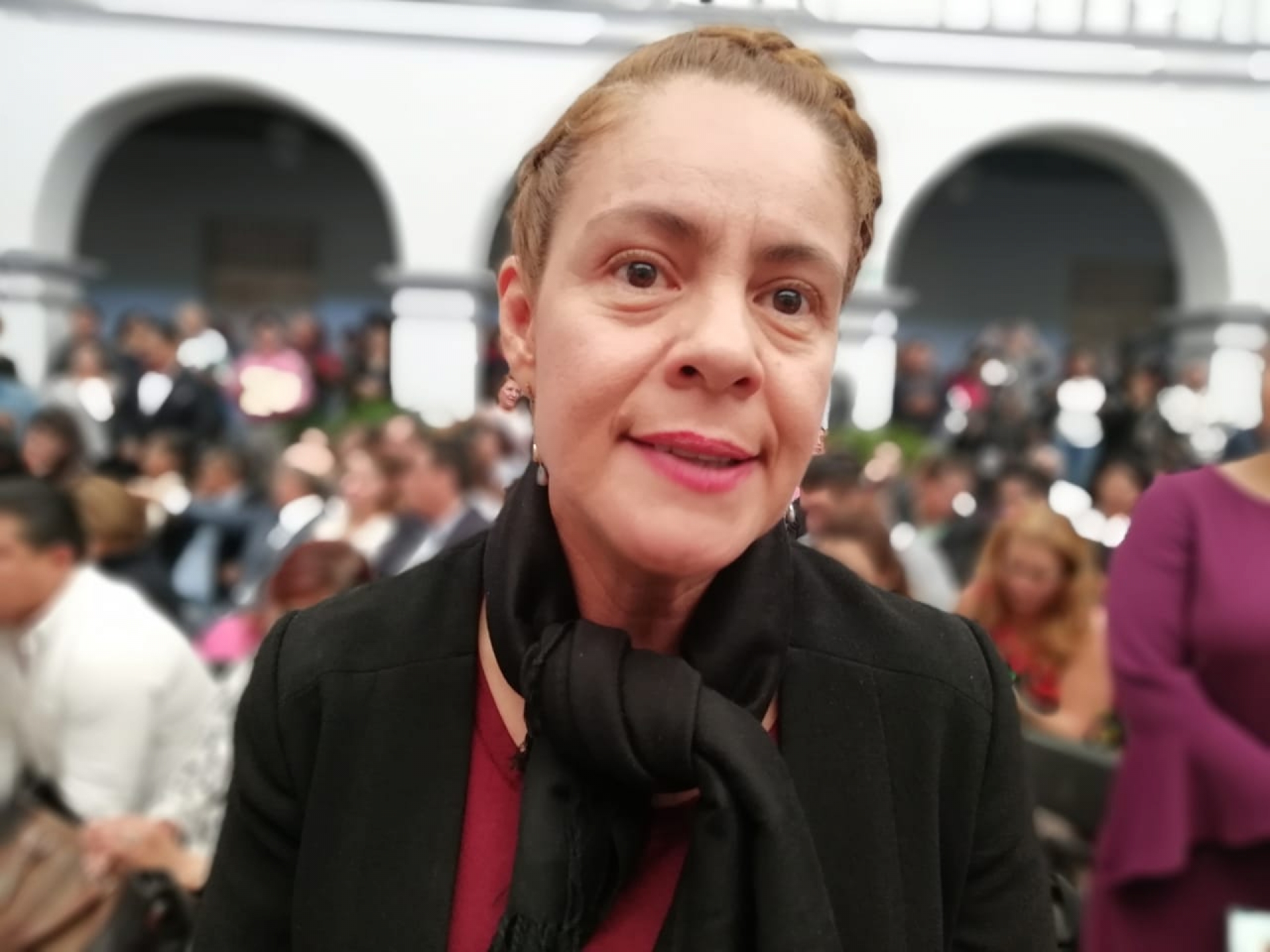 Refiere diputada que Pleno del Congreso está obligado a decretar un receso