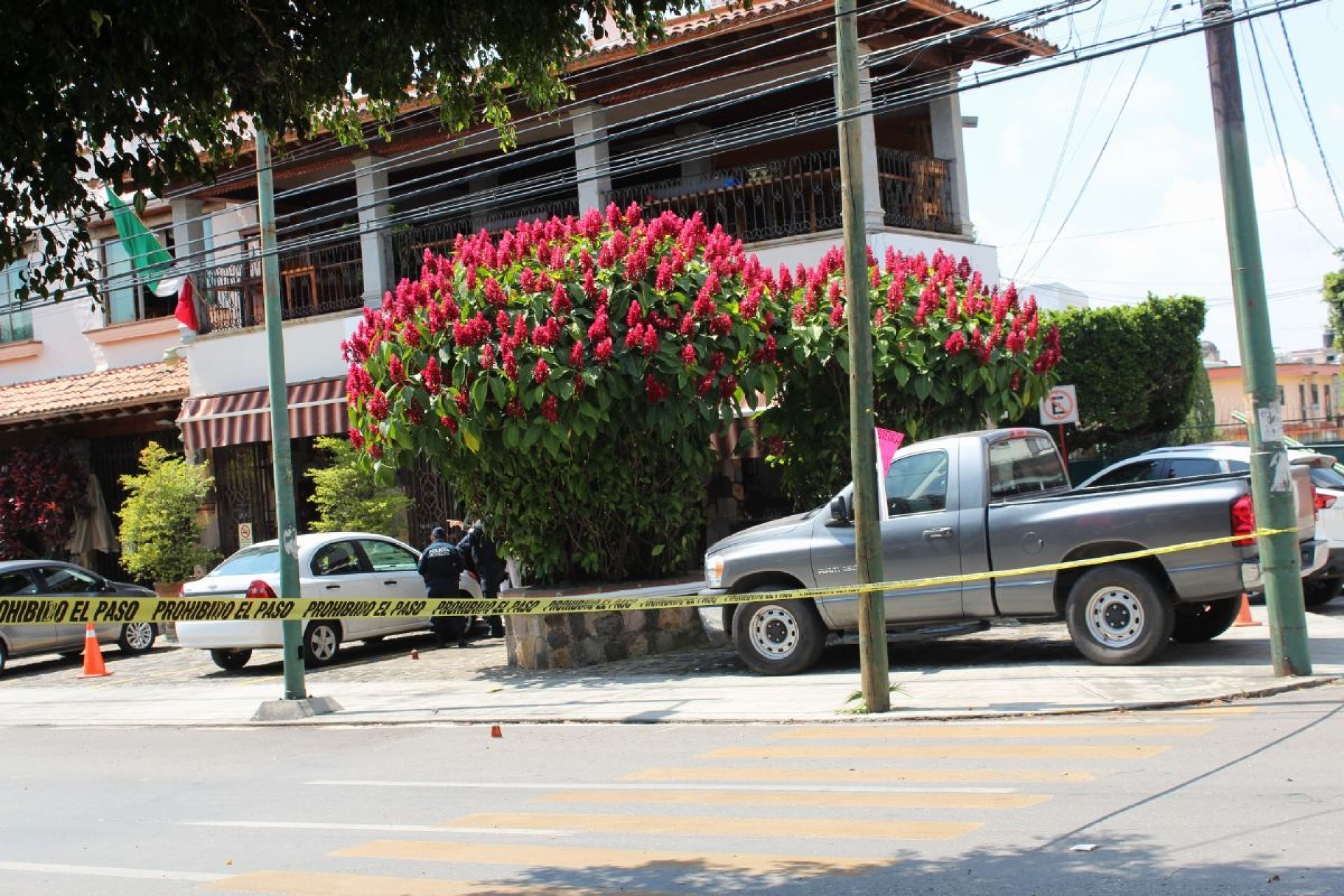 Hieren a dos hombres durante un intento de asalto
