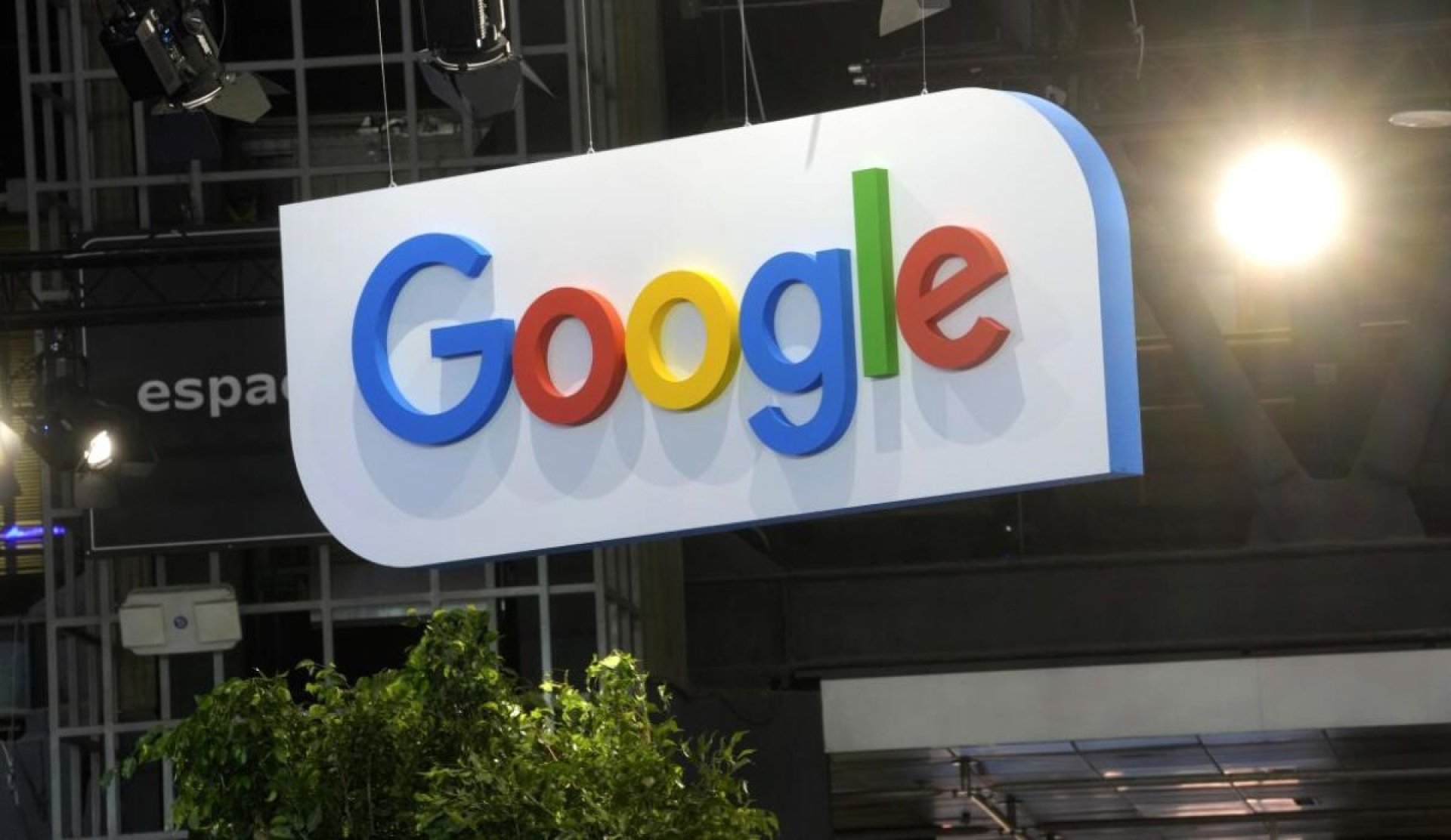 UE multa a Google con 3,500 millones por abuso en publicidad digital