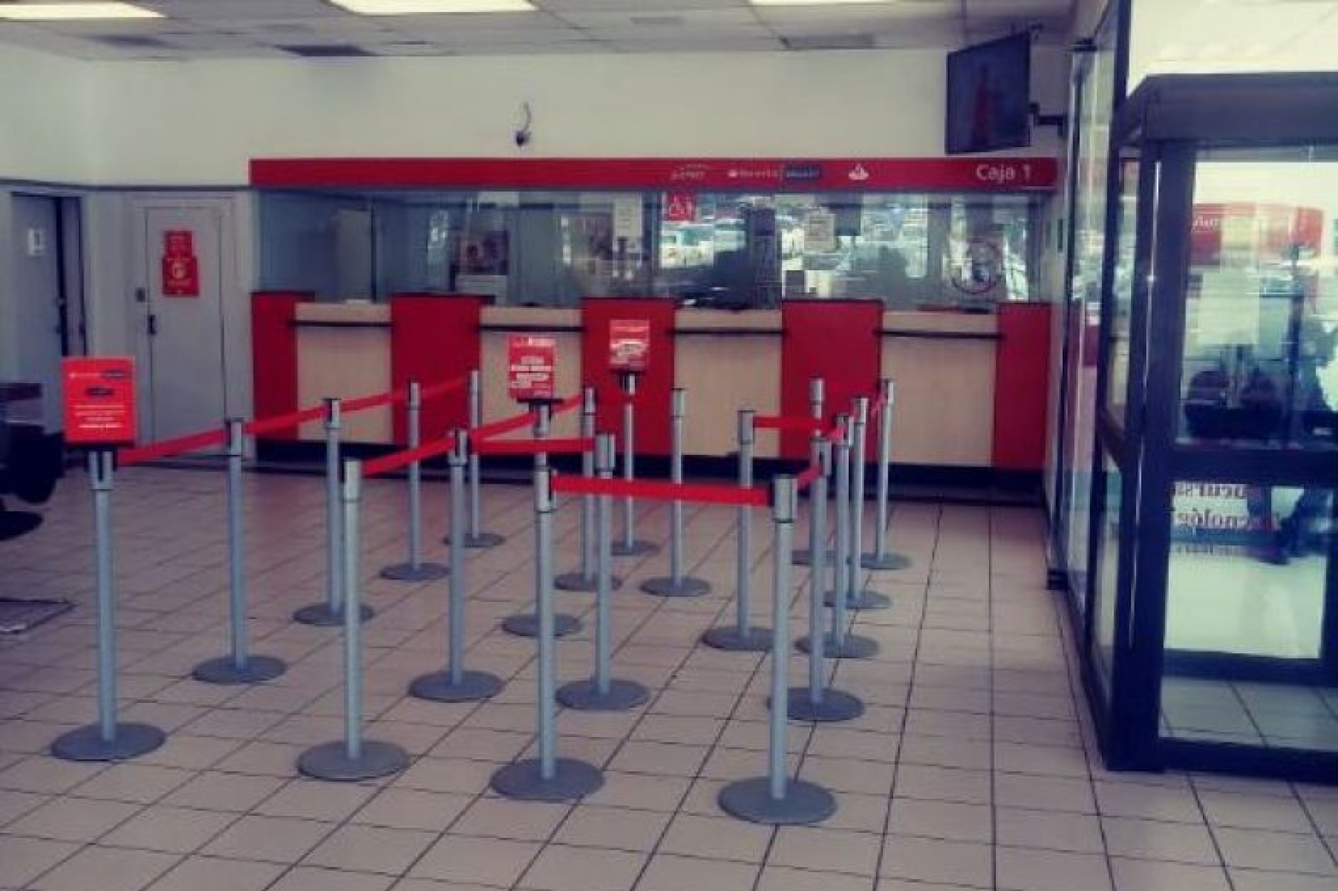 Estos son los bancos que suspenden servicio en sucursales por coronavirus