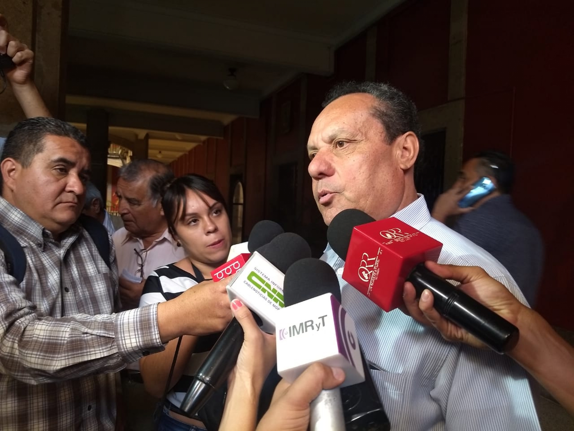 Señala SDS que han detectado falsos gestores que tramitan verificación vehicular