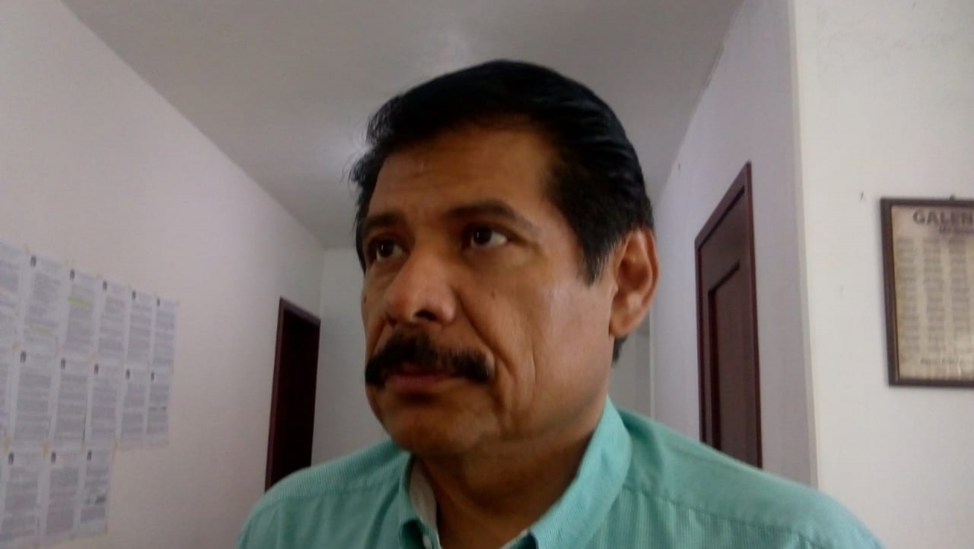 Advierte líder sindical que continúa riesgo de paro en Salud
