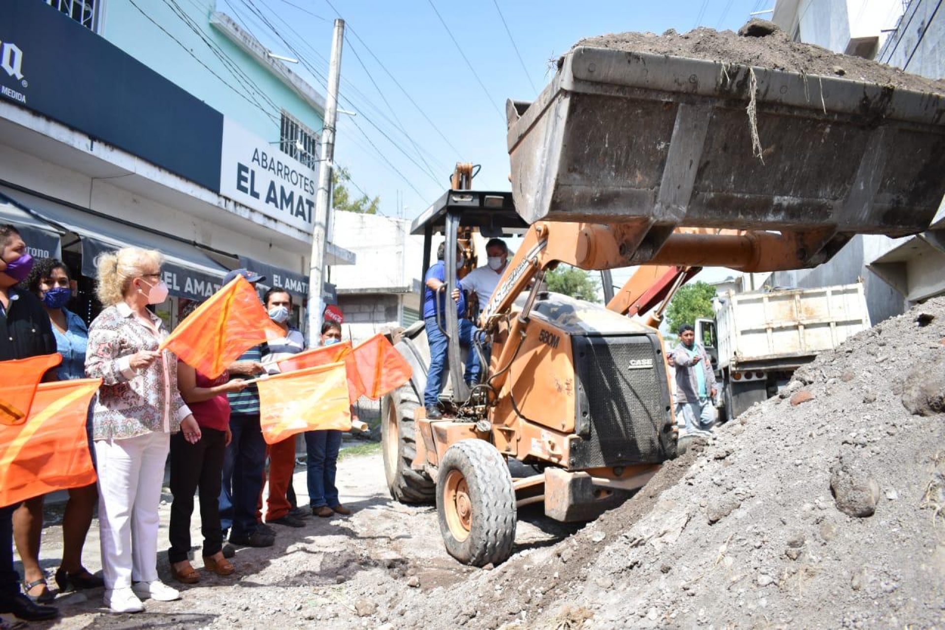 Continúan trabajos de pavimentación en Jiutepec