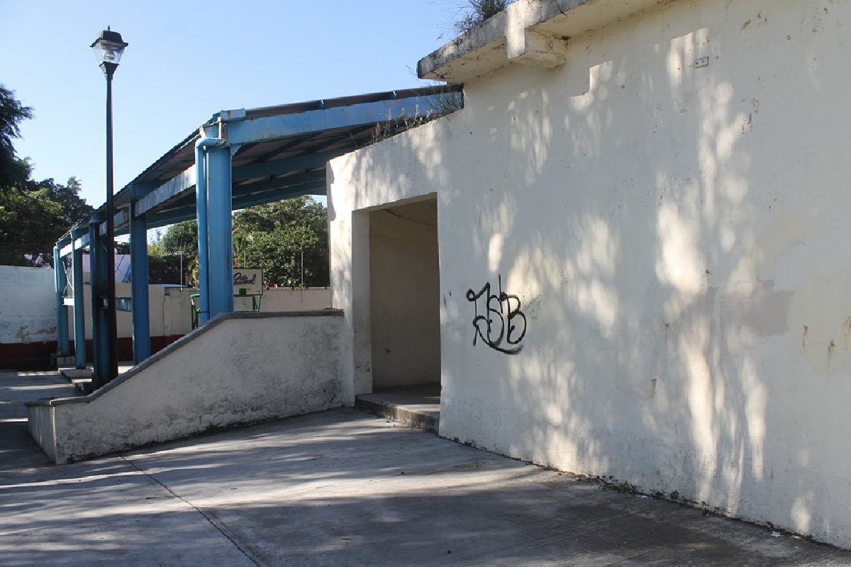 Por novena ocasión robaron la escuela Felipe Neri en el barrio de Gualupita