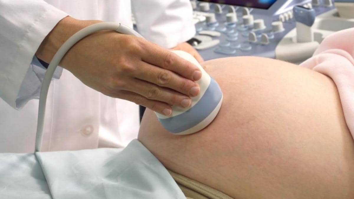 Aprueban aborto hasta los 5 meses de embarazo en CDMX