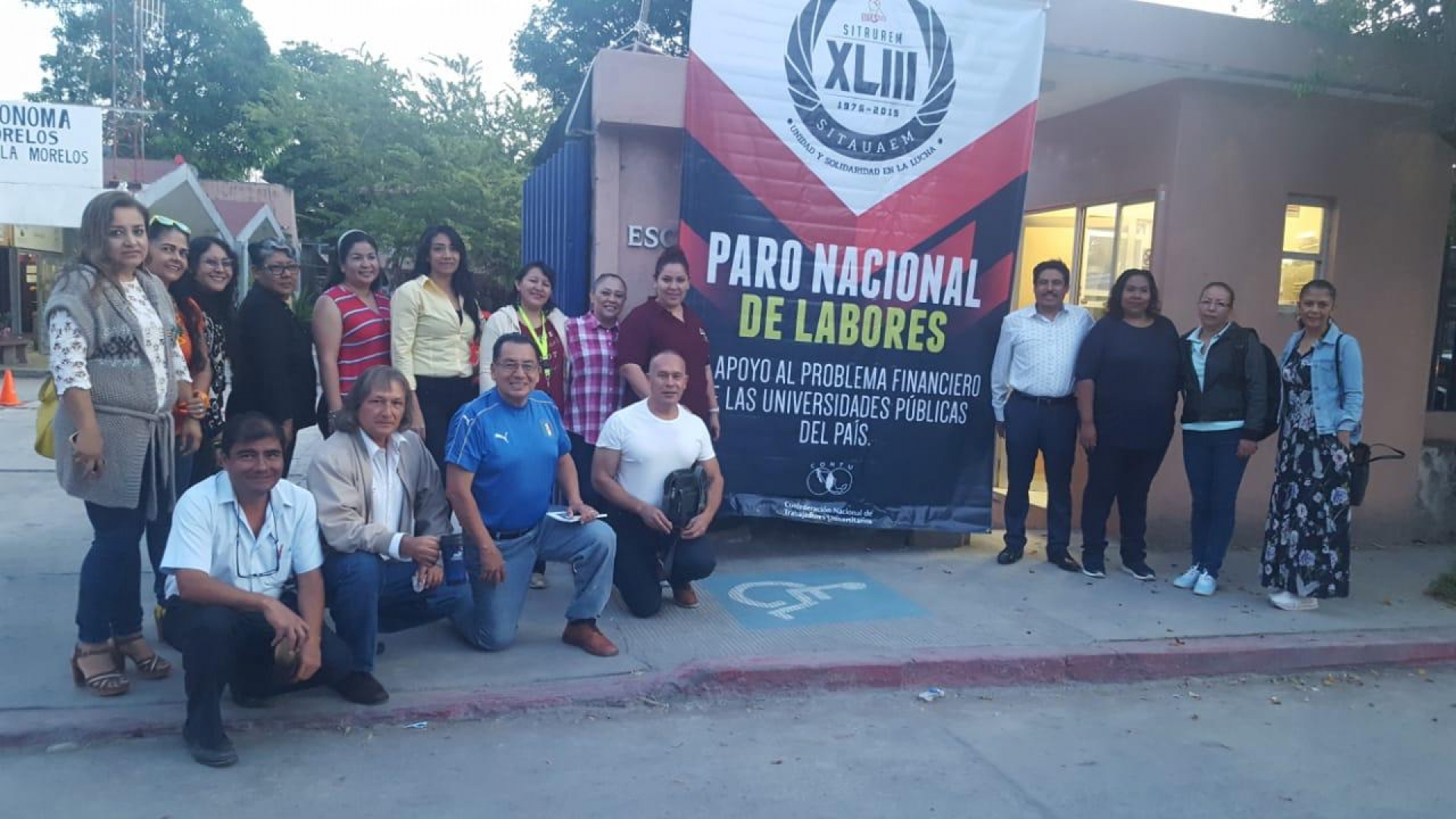 Inician sindicalizados de la UAEM 'paro activo'