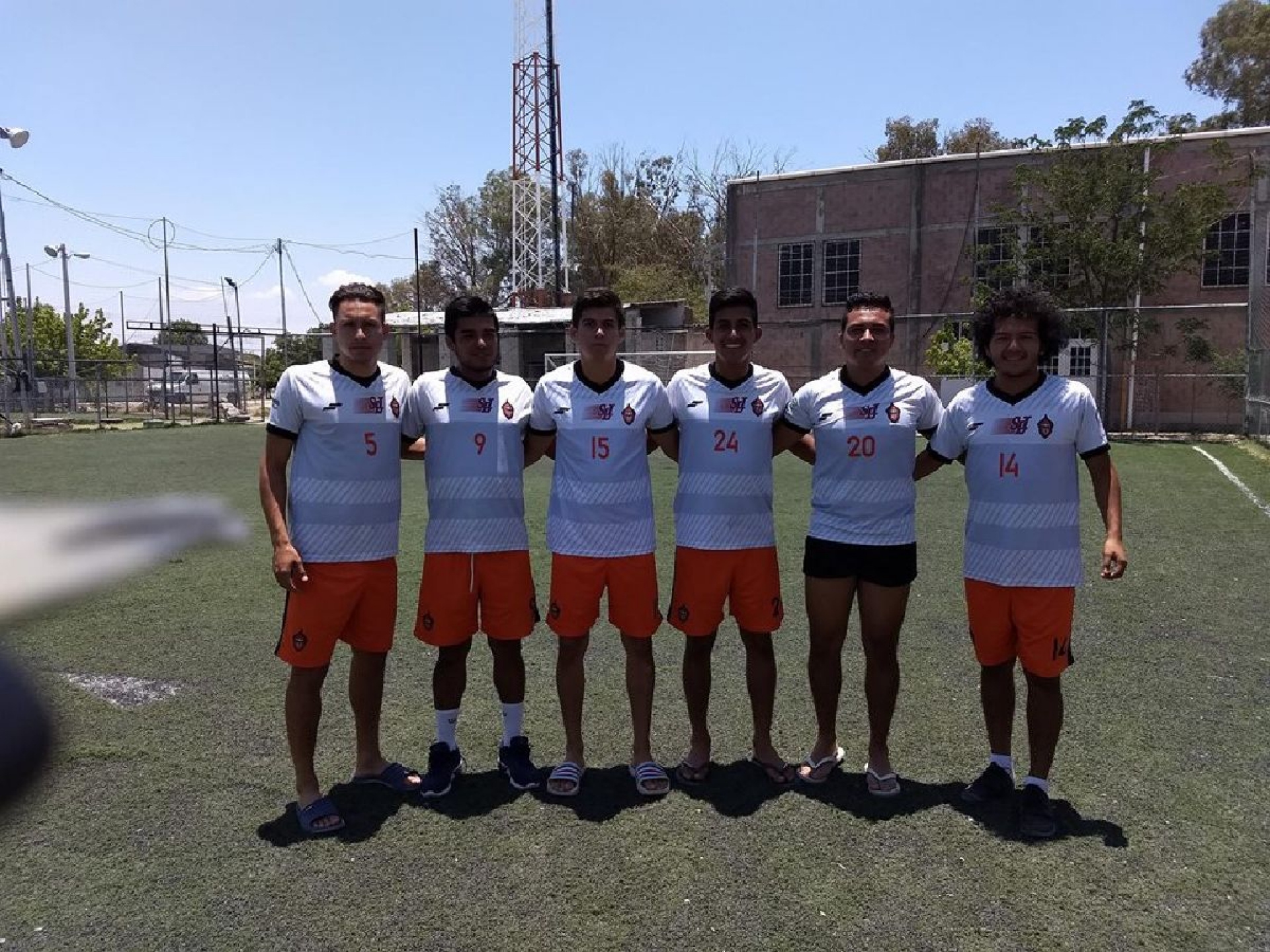 Cuatro futbolistas de Morelos, refuerzos del Club Calor