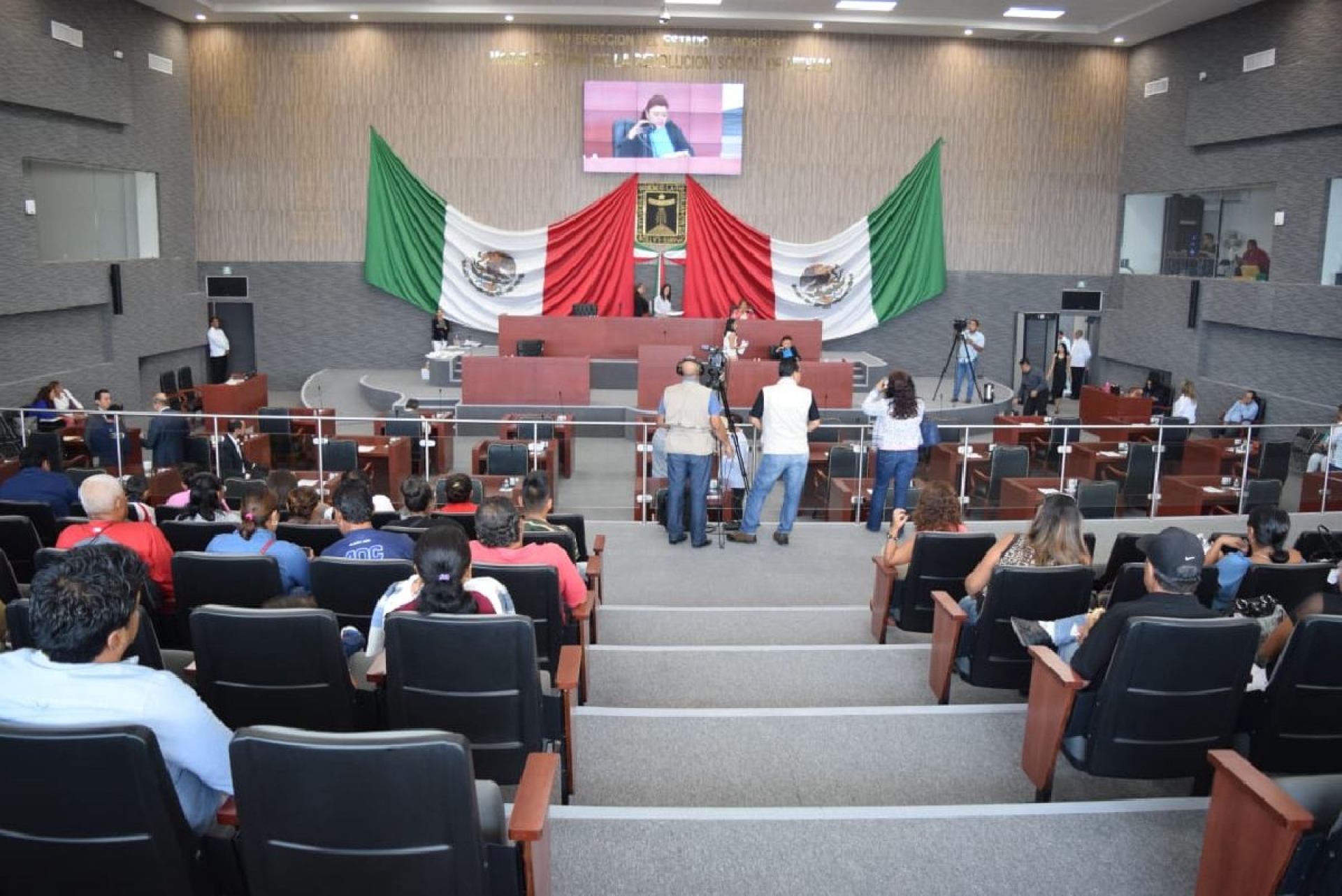 Diputados dejan en el Ejecutivo responsabilidad de ampliar presupuesto al TEE