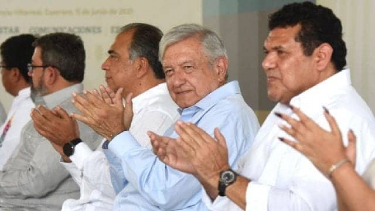 AMLO "celebra" que ningún candidato fue asesinado en Guerrero