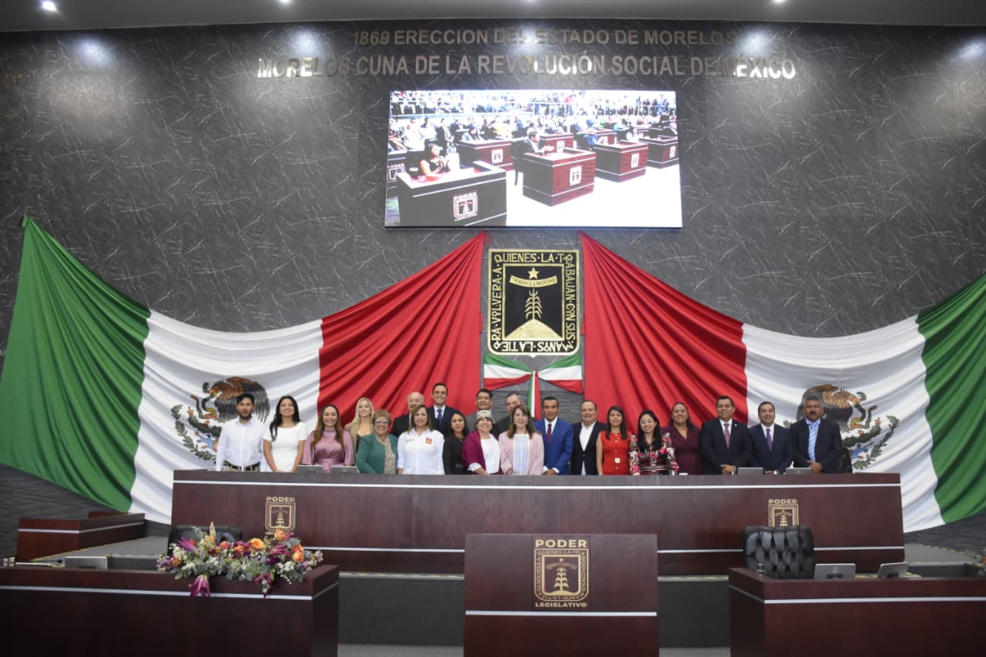 Presenta gobernadora Margarita González Saravia informe de actividades del primer año de su gestión ante Congreso local