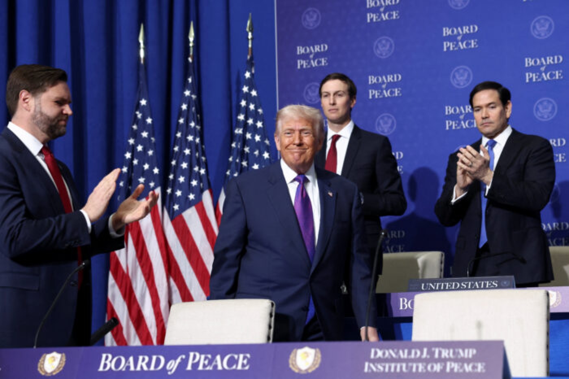 Trump se reúne con líderes de más de 40 países en Junta de Paz