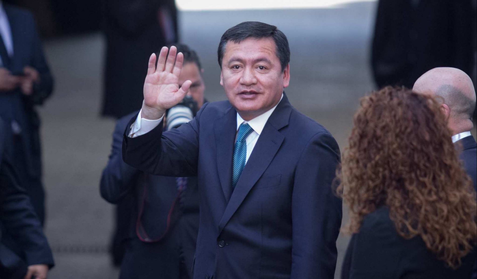 Osorio Chong se queja de la 'austeridad' de Morena en el Senado