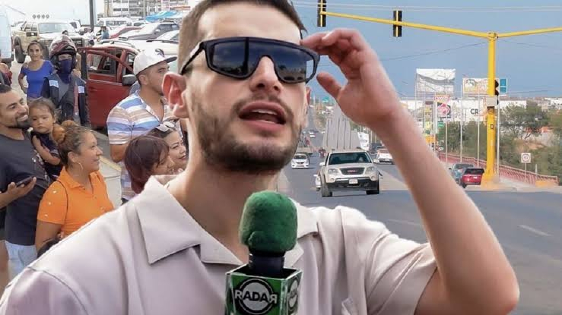 Adrián Marcelo vuelve a las calles tras su por 'LCDLF'