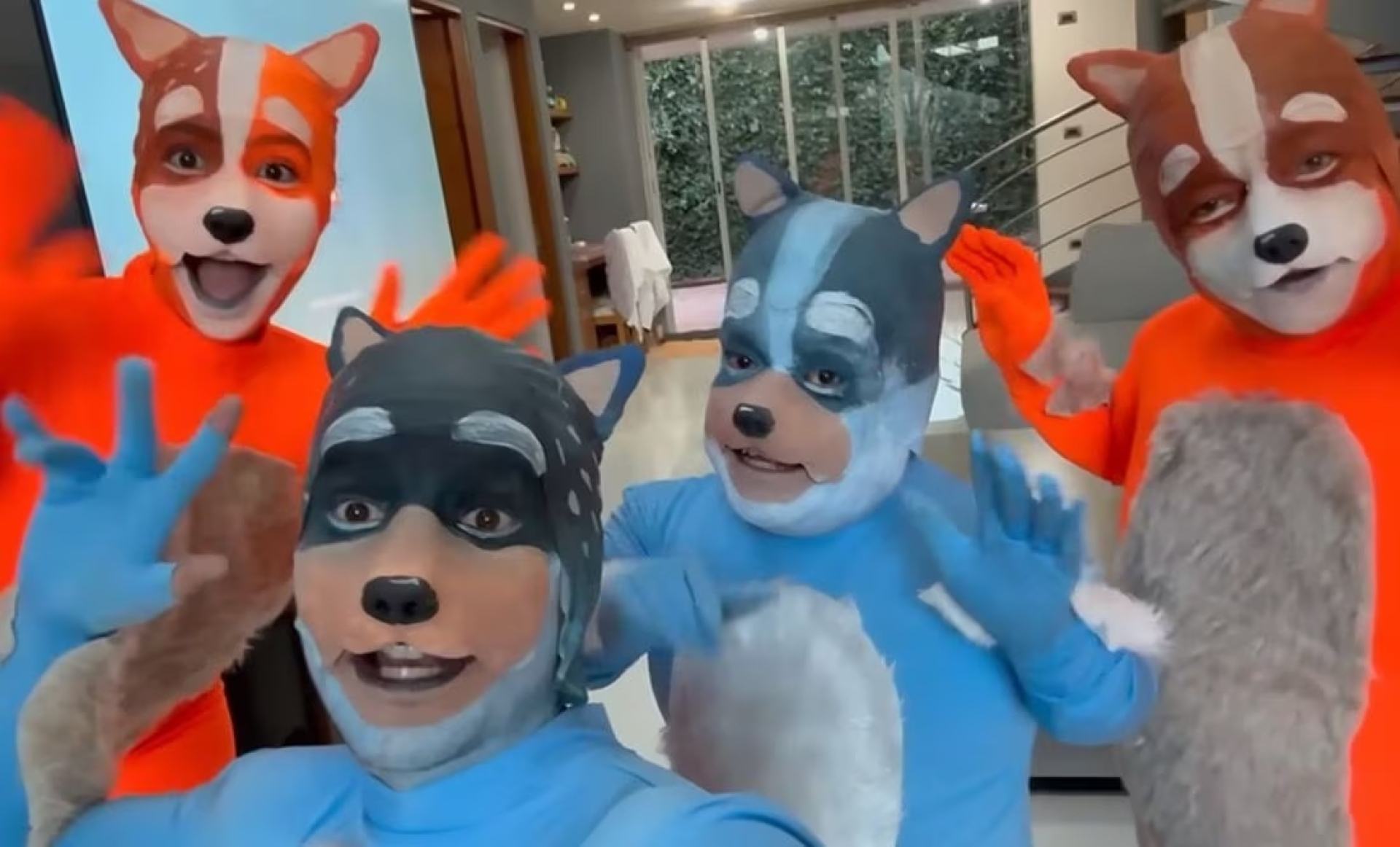 ¡Que cringe!: Memo Aponte desata polémica con su cosplay de 'Bluey'
