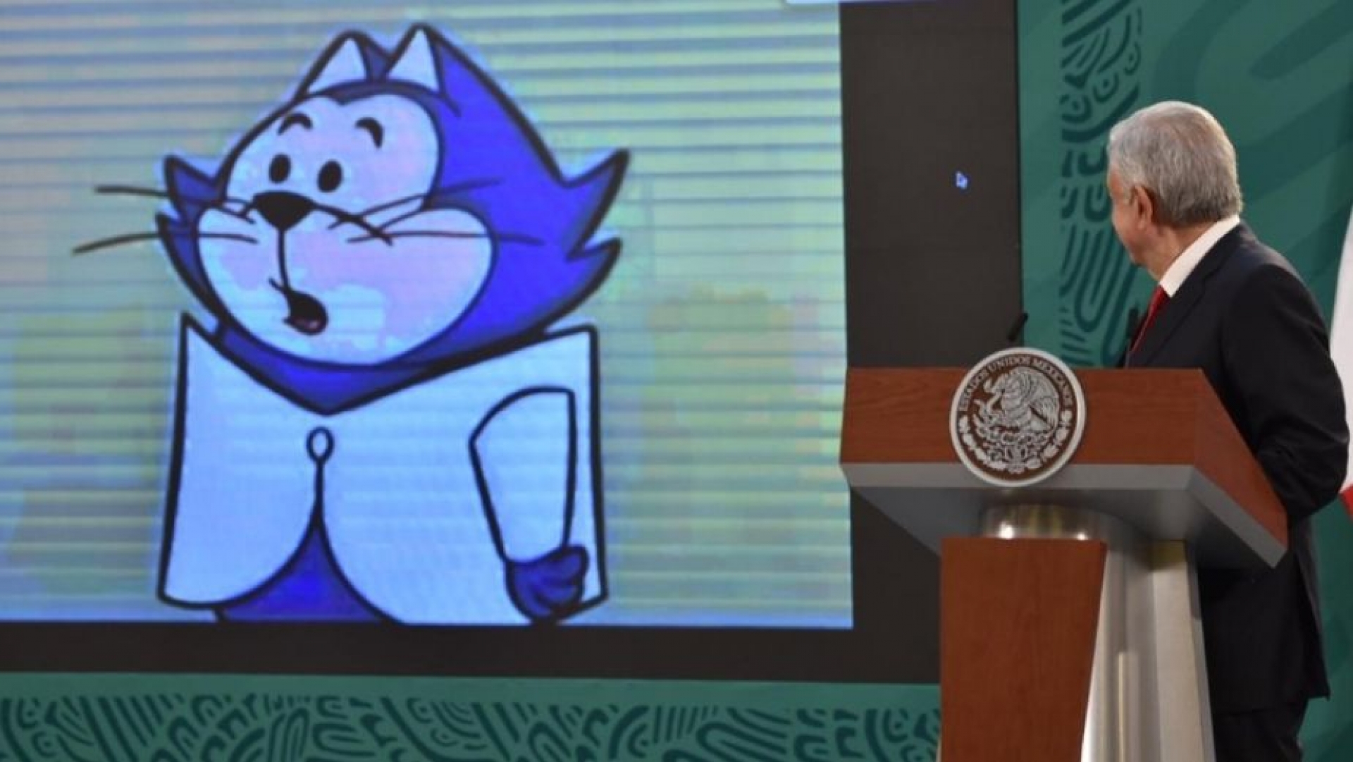 ¿Qué hacía Benito Bodoque de Don Gato en la mañanera de AMLO?