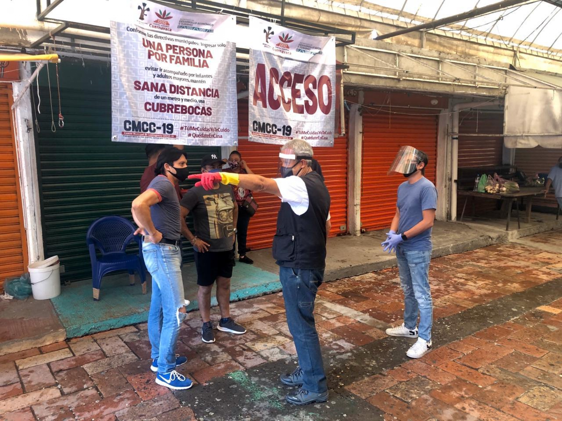 Ayuntamiento de Cuernavaca y mercado ALM van juntos por reinicio de actividades seguro