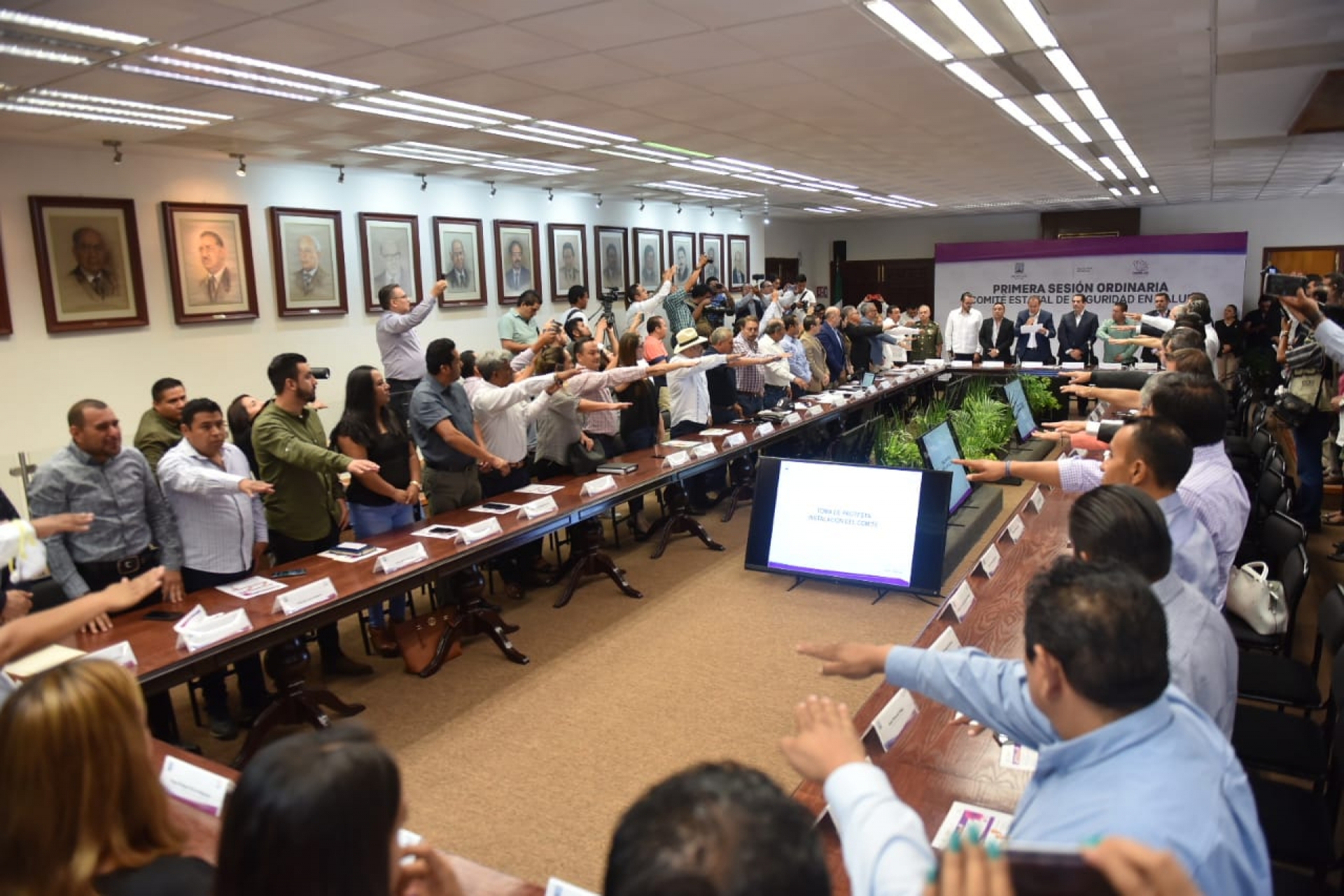 Preside gobernador primera sesión ordinaria del Comité Estatal de Seguridad en Salud
