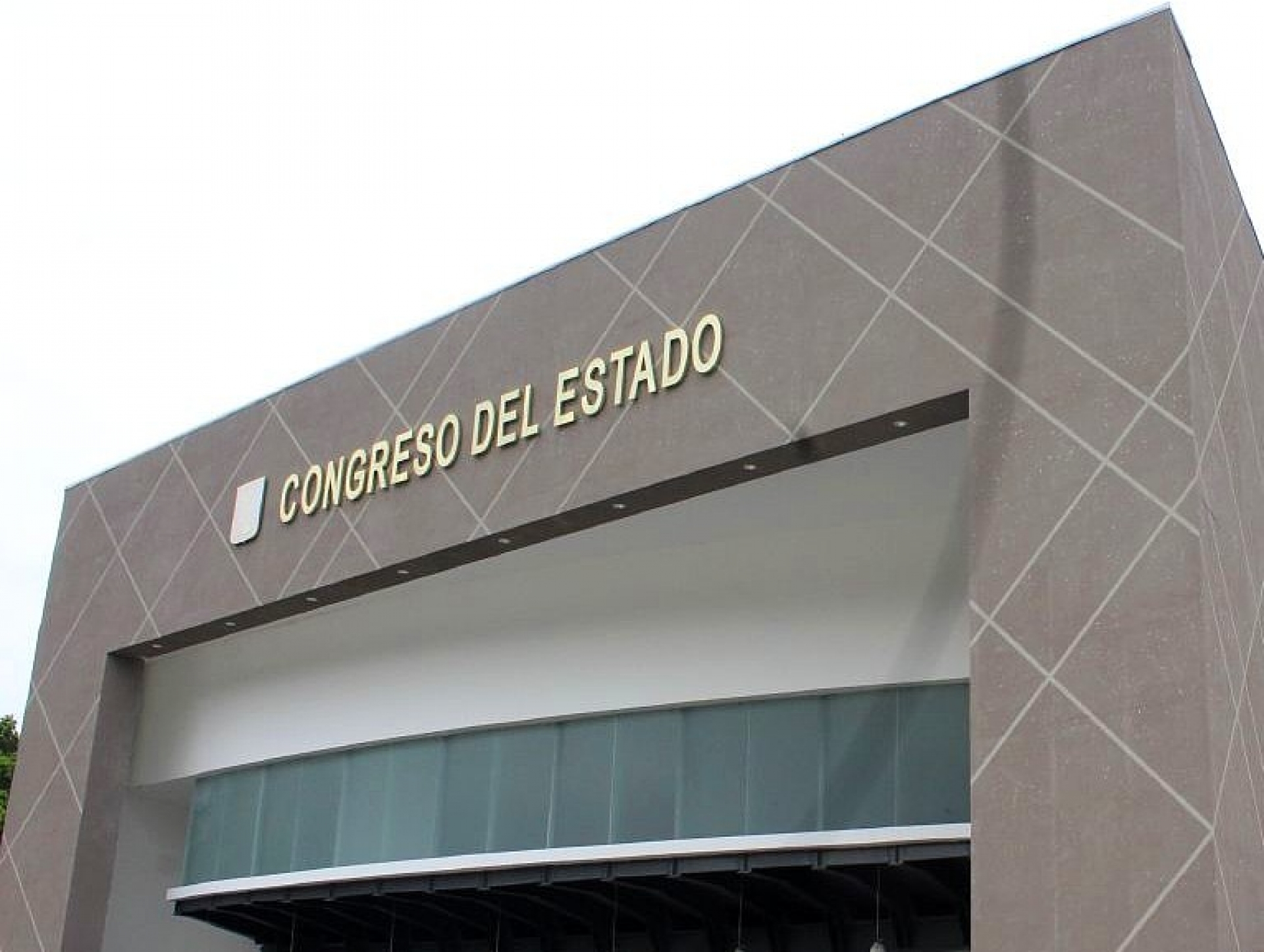 Declaran procedente iniciar juicio de desafuero en contra del diputado Marcos Zapotitla
