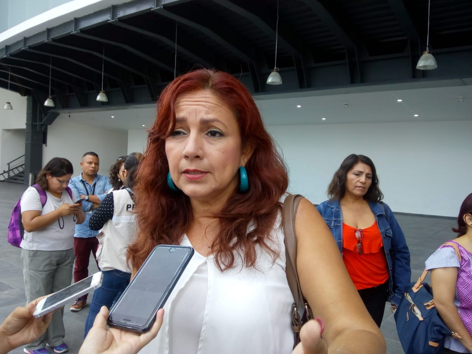 Piden trabajadoras a diputados que nombren a titular del IMEM