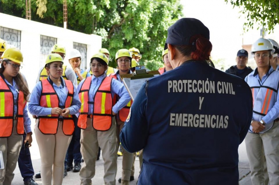 Titulares de Protección Civil ahora deberán ser profesionales en la materia