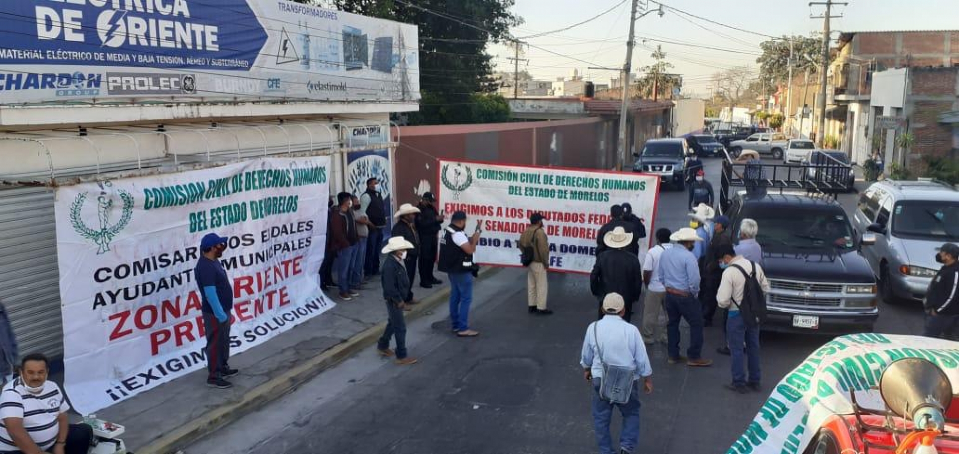 Protestan por el incremento en las tarifas eléctricas en la región oriente