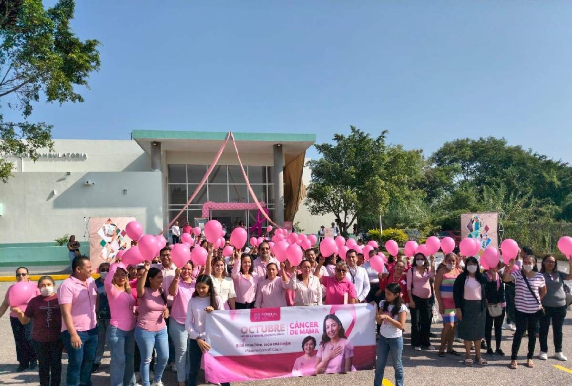 Conmemoran Día Mundial Contra el Cáncer de Mama