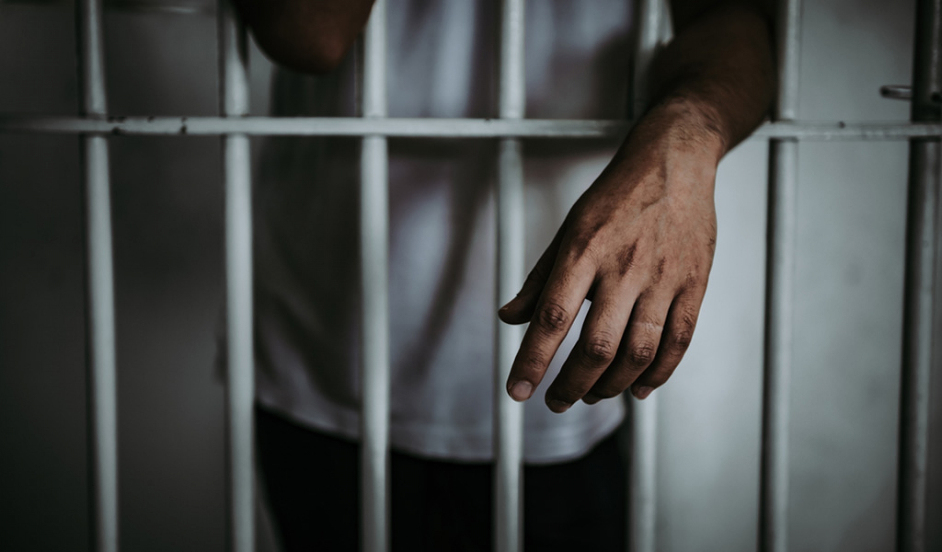 A proceso, individuo acusado de abusar de su hijastra