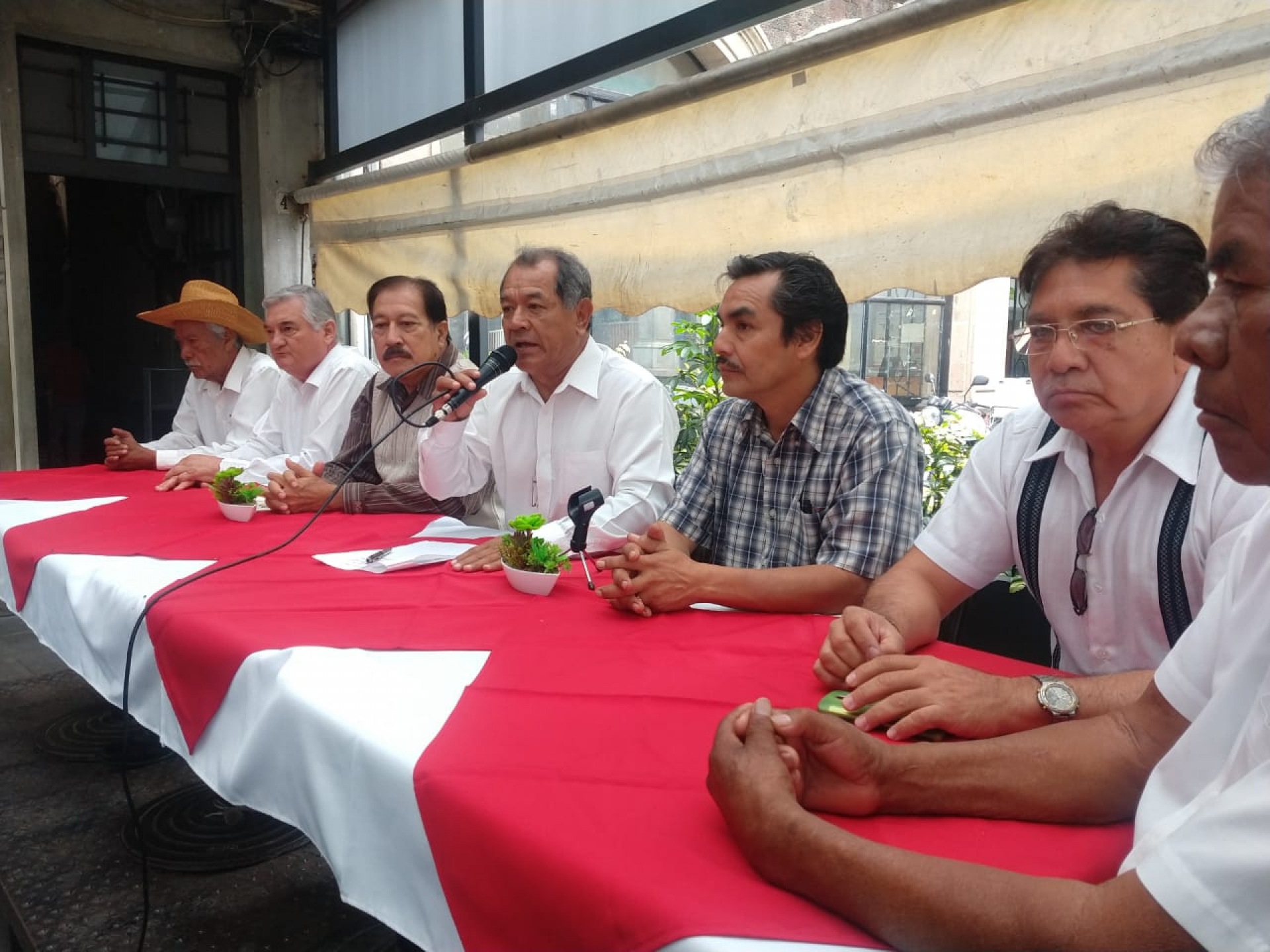 Se pronuncian porque Congreso defina ya designación del presidente de CDHEM
