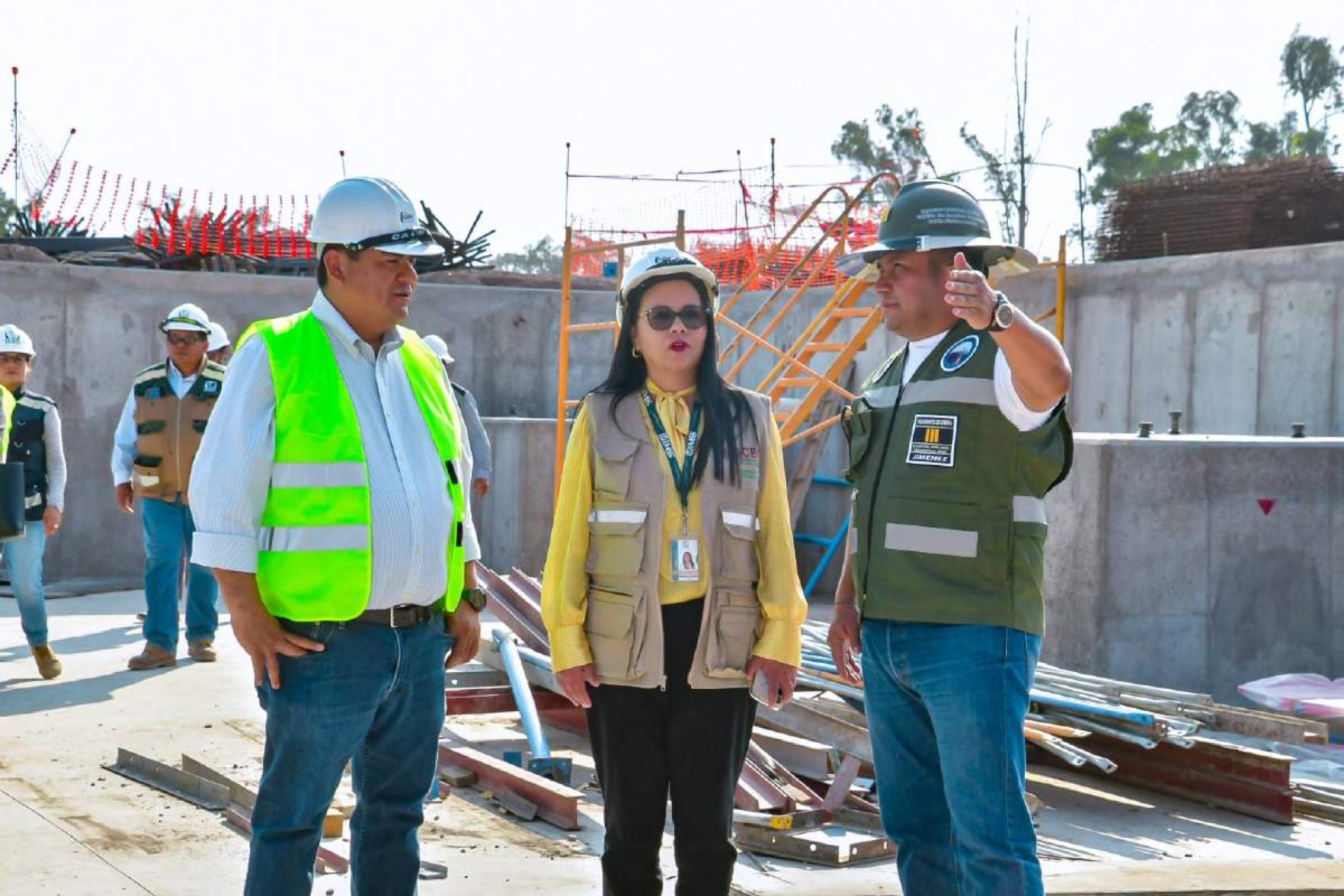 Supervisan autoridades avances en construcción de hospital del IMSS en Yecapixtla