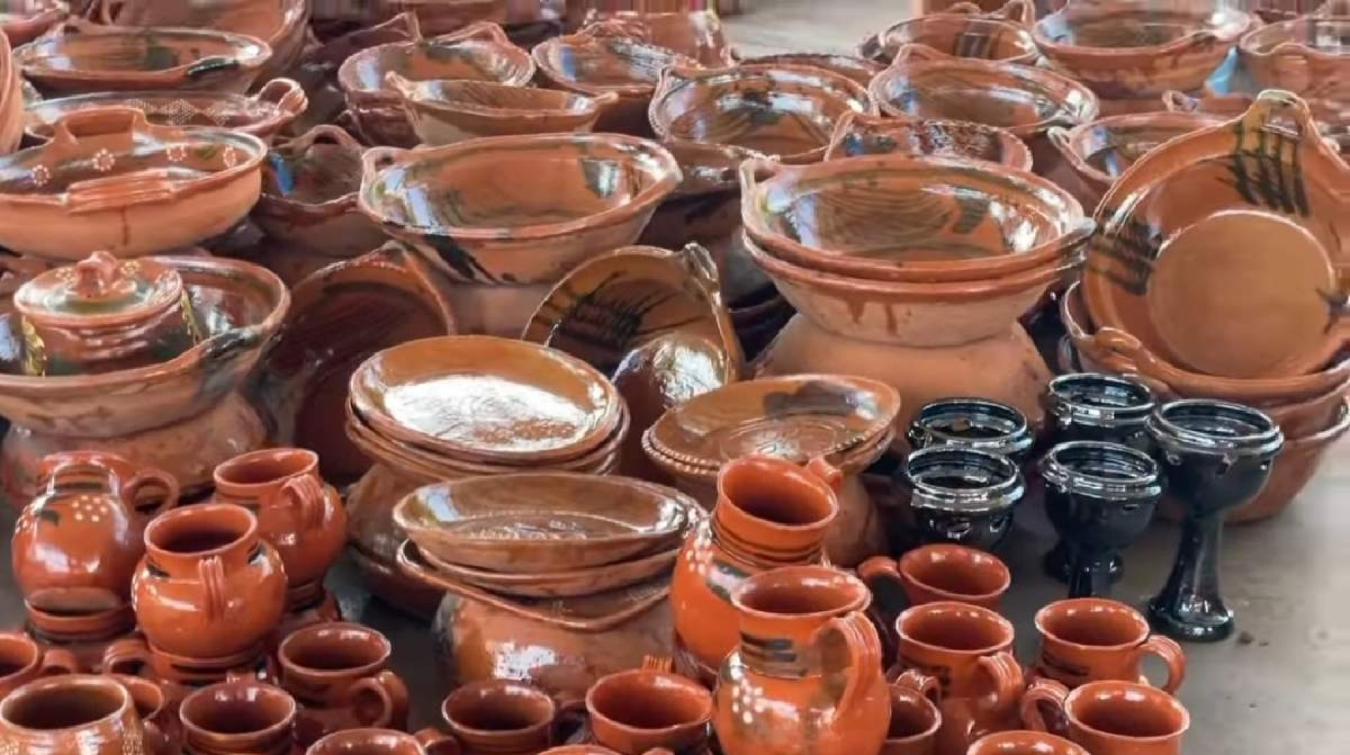 Abren tradicional 'Mercado de Barro' en Coatetelco