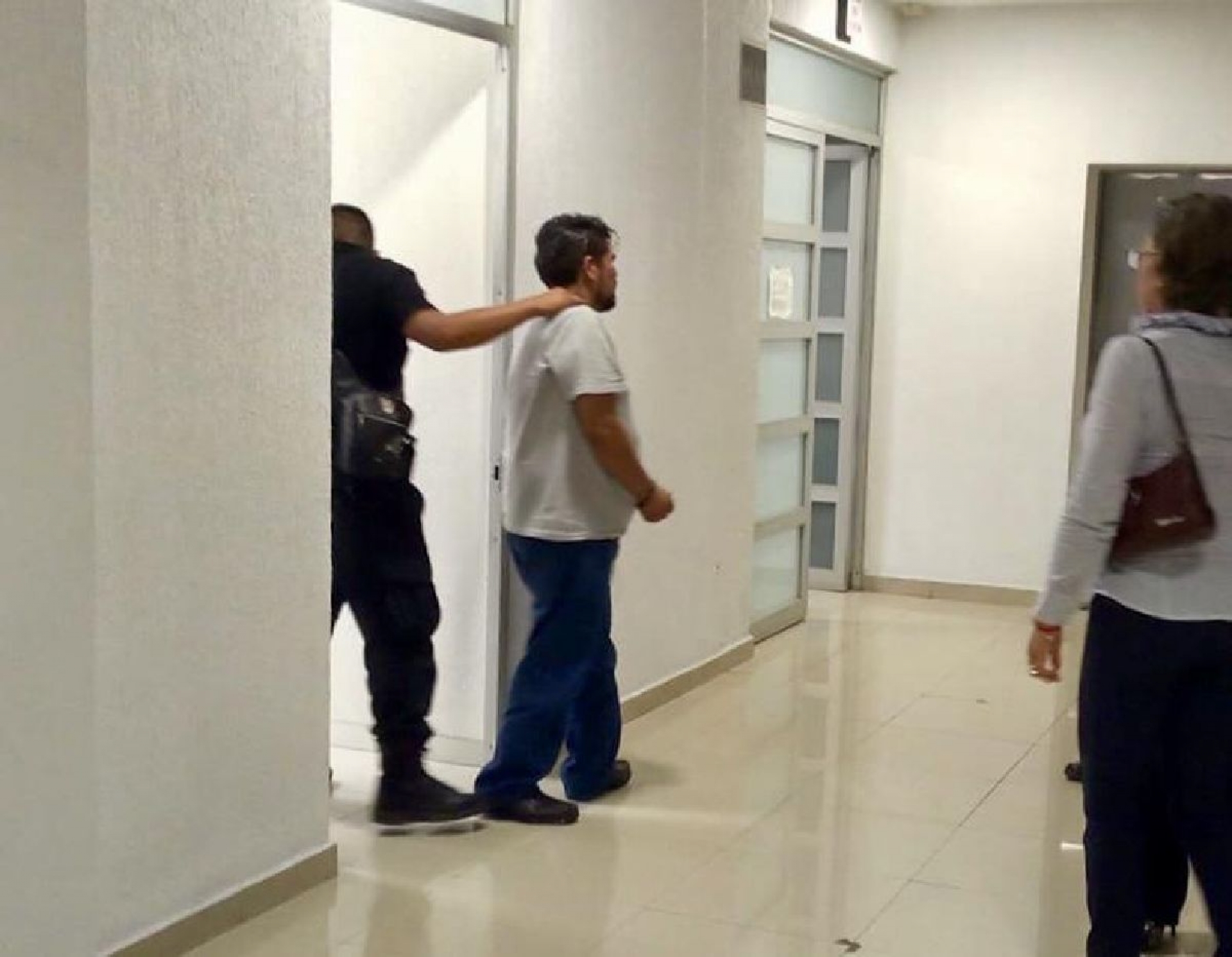 Continuará en prisión el chofer del tráiler que causó nueve muertes