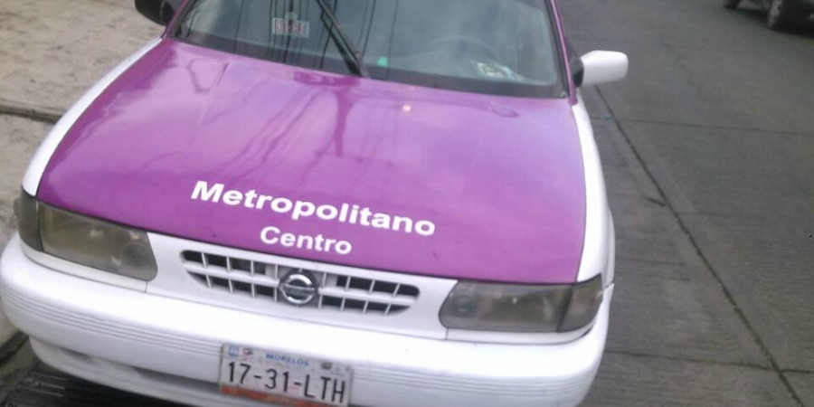 Detienen a dos personas que presuntamente intentaron robar un taxi en Cuernavaca