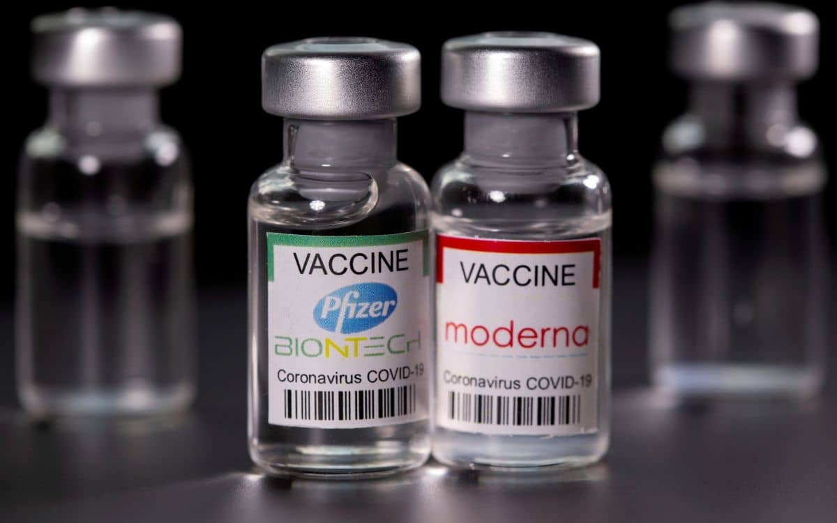 Pfizer y Moderna amplían estudios de sus vacunas en menores de 5 y 11 años