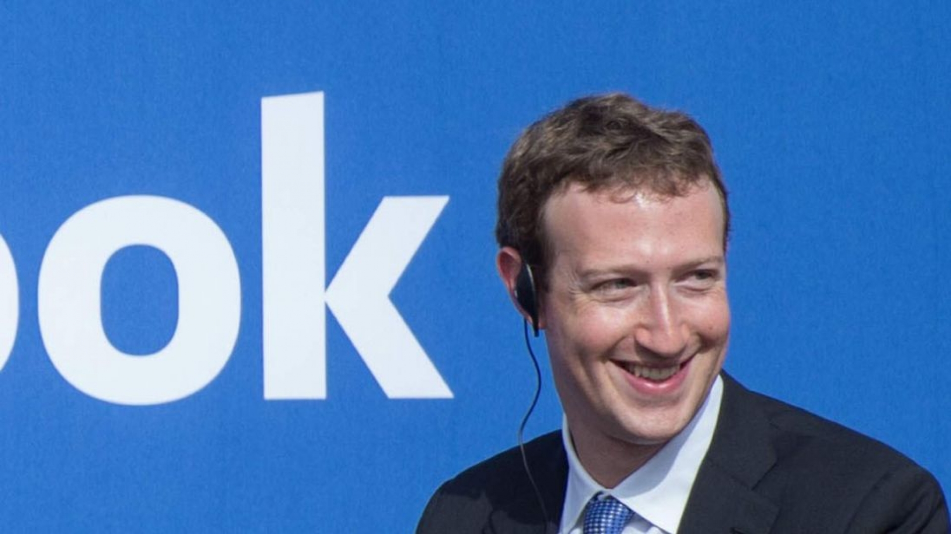 A pesar de los escándalos, Zuckerberg está orgulloso de Facebook este año