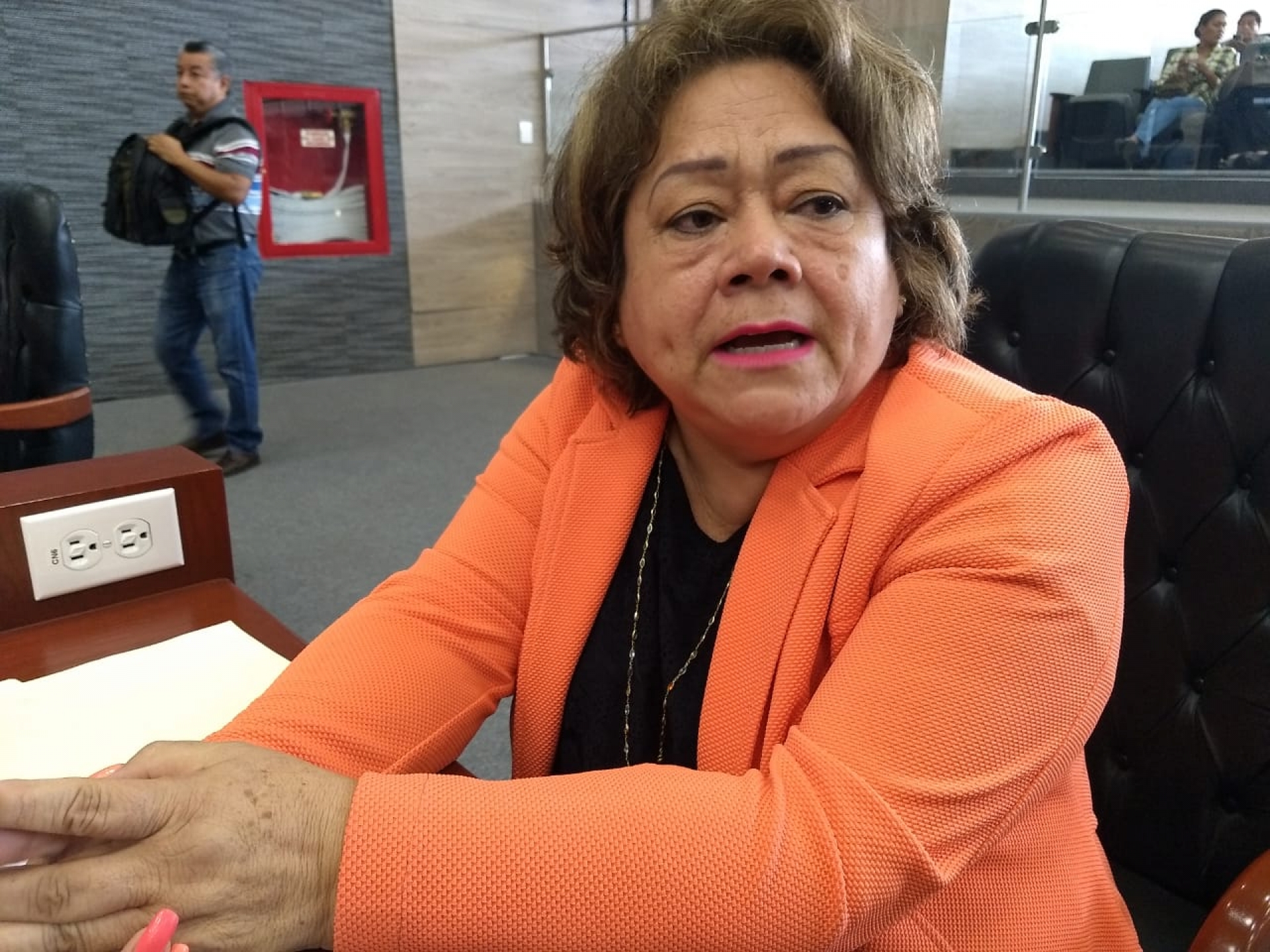 No se validaría restringir el uso de motocicletas a un solo tripulante: Elsa González