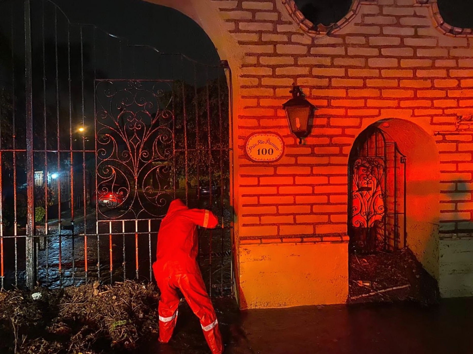 Atiende PC Cuernavaca reportes de auxilio tras lluvia en las últimas horas