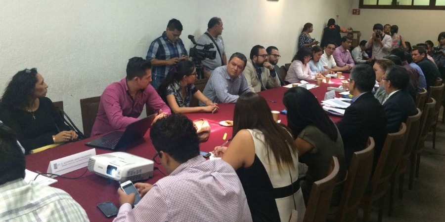 Analizan diputados establecer el divorcio notarial en Morelos