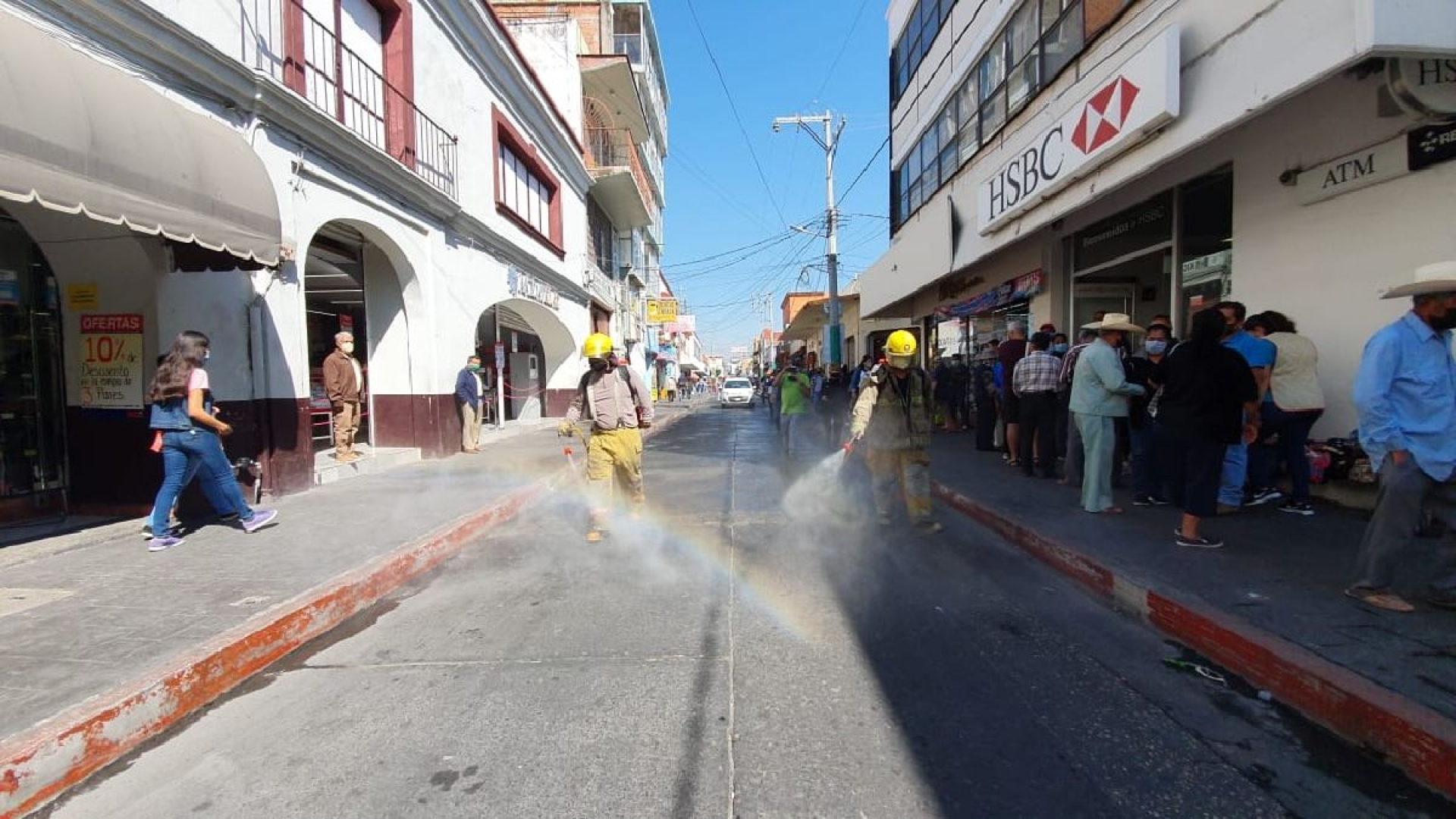 Realizan desinfección masiva en calles de Cuautla