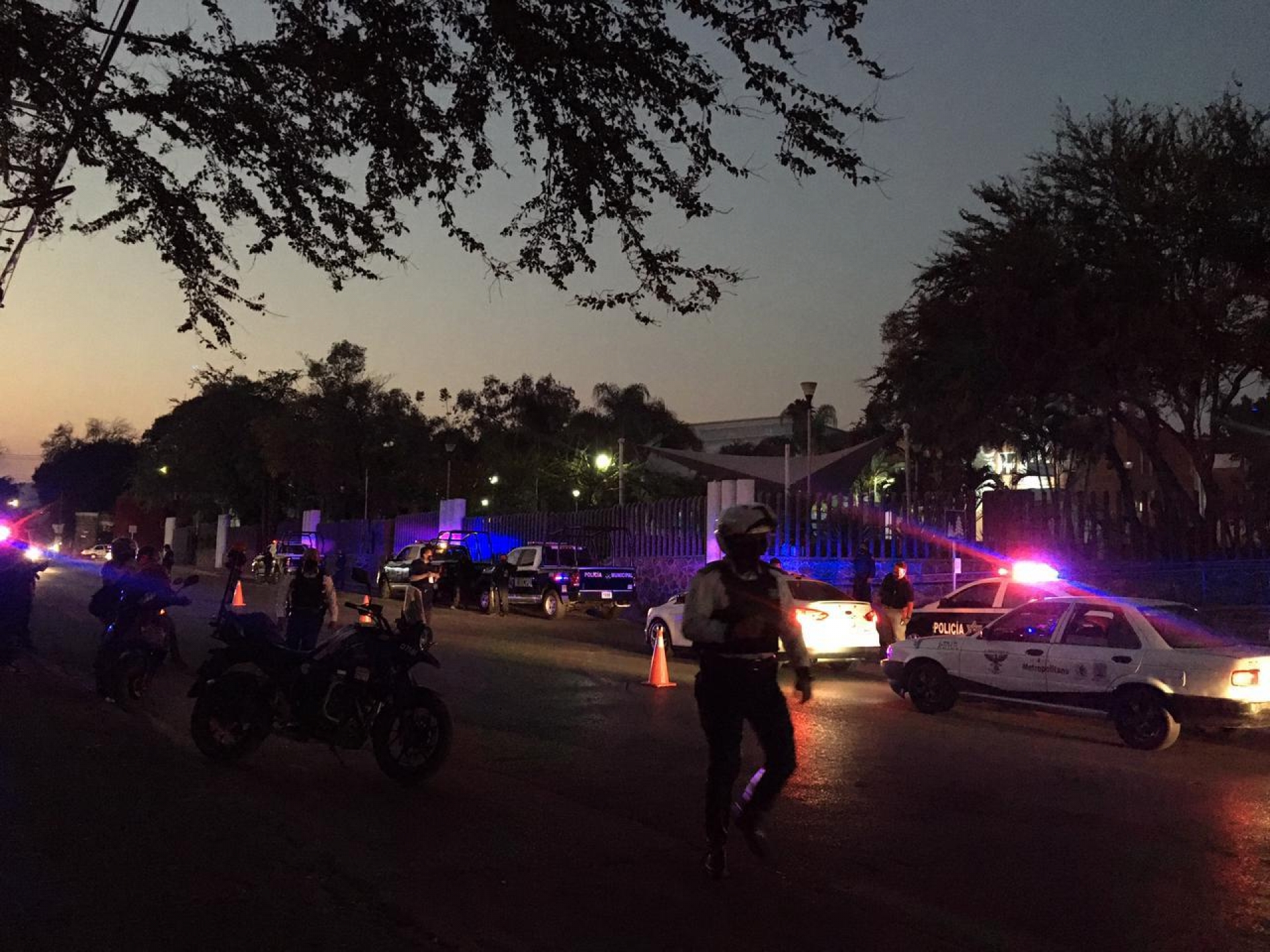 Efectúan operativo de revisión en Acapantzingo