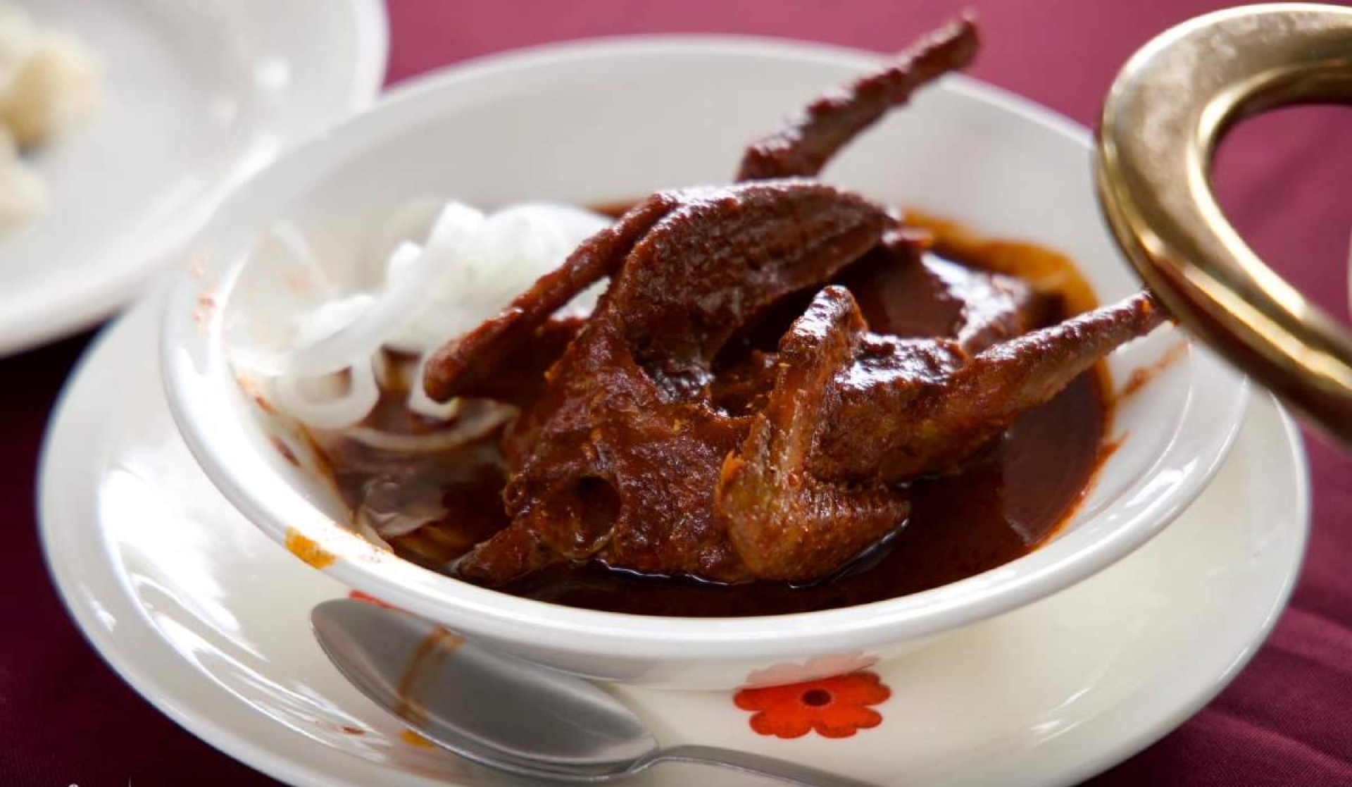 Cocina tradicional, sabrosa pero cara
