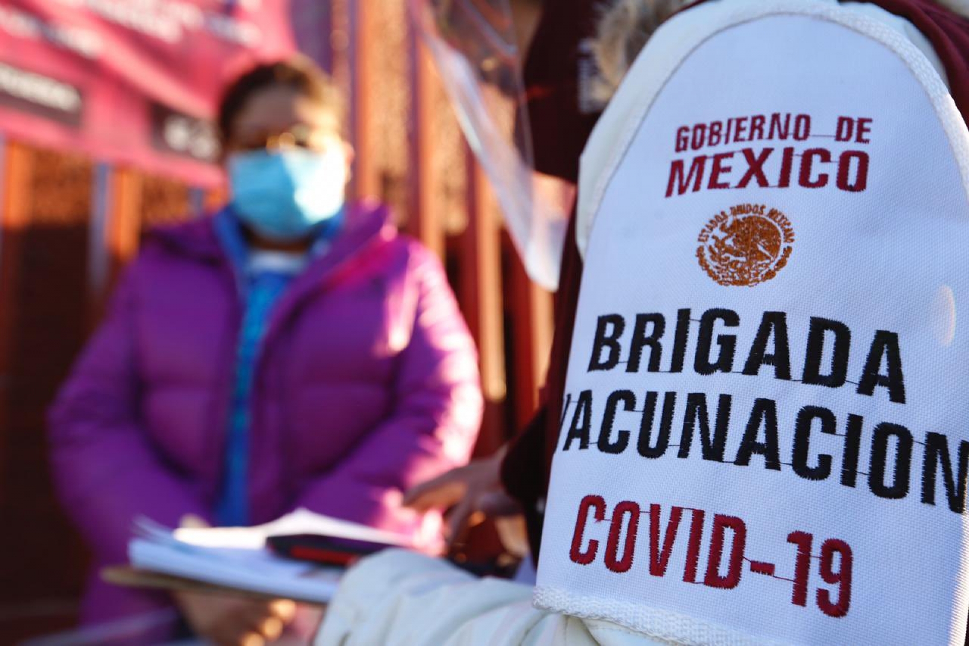 CDMX inicia vacunación COVID-19 para adultos mayores